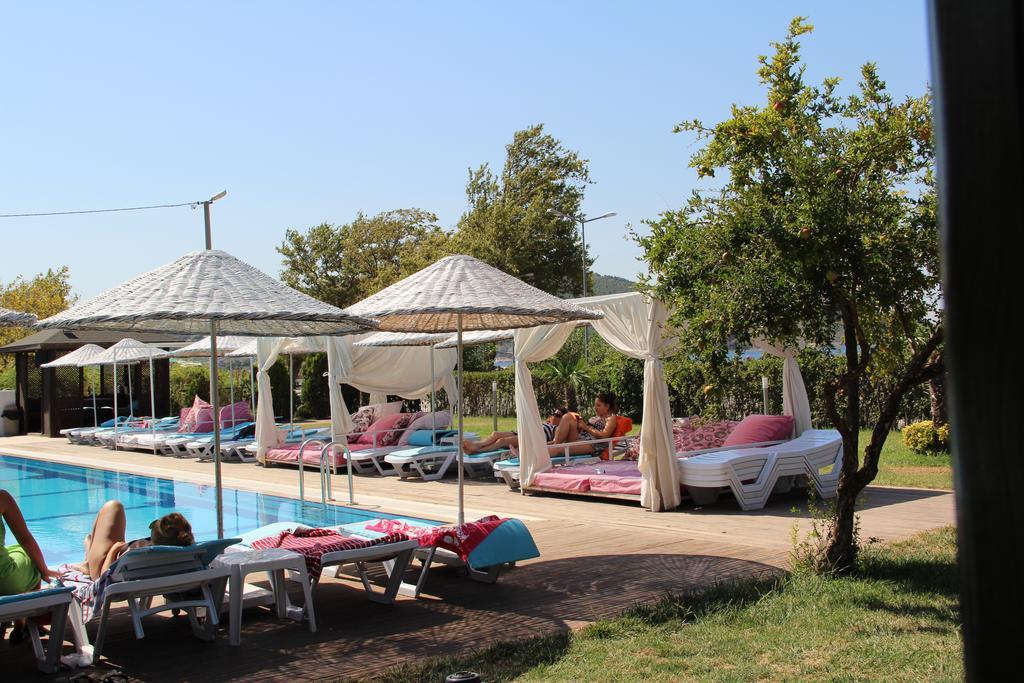 Aloria Garden Hotel Эрдек Экстерьер фото
